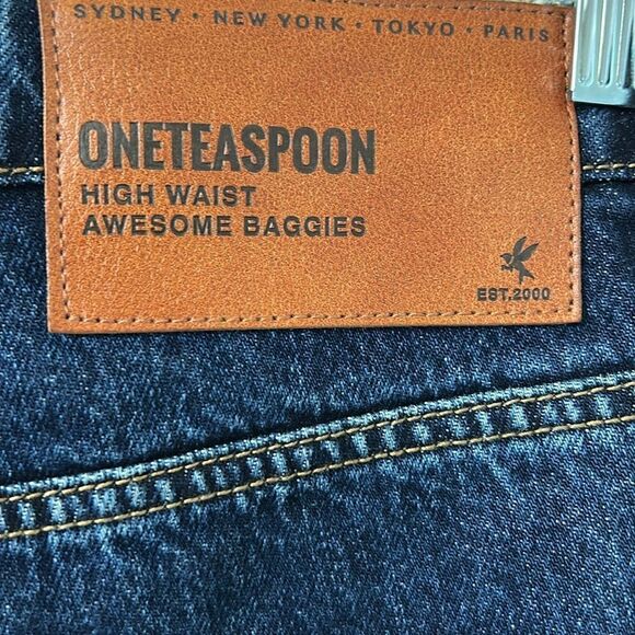 One Teaspoon Dark Blue Straight Leg High Waist Jeans(Size 26) - Picture 15 of 15